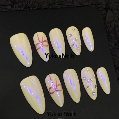 Laser Glam Rhinestone 3D Bow Manicure