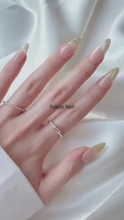 Elegant Nude Aura Nude Chrome